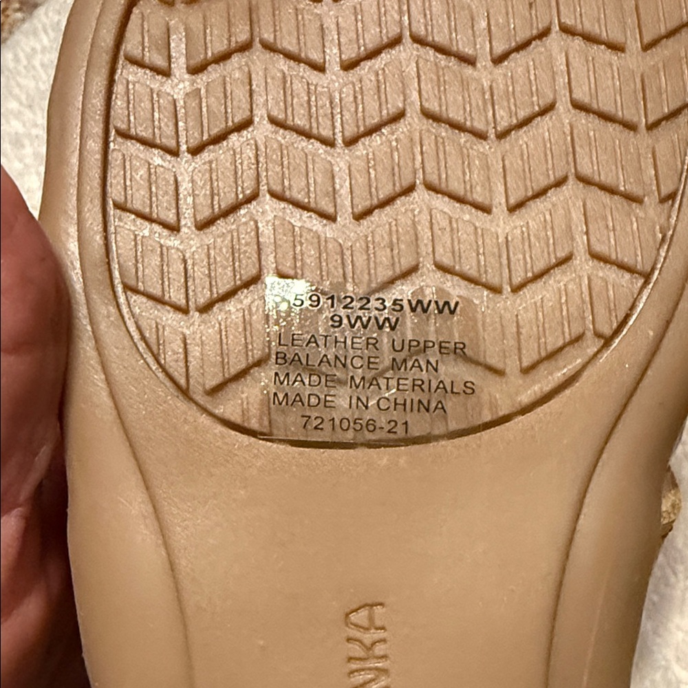 Minnetonka Tan Leather Crisscross Slide Sandals - Picture 5 of 8